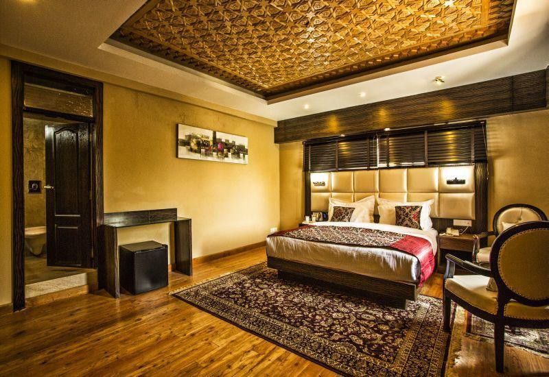 The Pride Inn Srinagar  Bagian luar foto