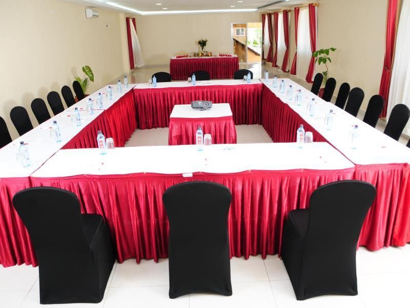 The Pride Inn Srinagar  Bagian luar foto